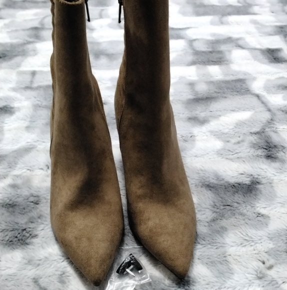 NWOT Zac Zac Posen Dusty Brown Nathan Fashion Boot    Size 6.5 - Picture 2 of 7